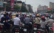 126 “lô cốt” làm kẹt xe ở Hà Nội tăng thêm