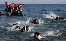 ​Đâm phà trên biển, người tị nạn thiệt mạng