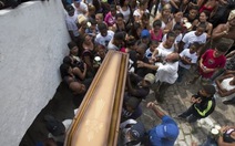 Video cảnh sát Brazil gài súng vào tay người chết đổ tội
