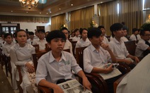 Tiếp sức tân sinh viên nghèo Quảng Nam, Đà Nẵng đến trường