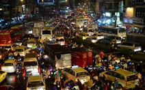Phó thủ tướng yêu cầu khắc phục kẹt xe ở TP.HCM, Hà Nội