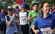 ​Hơn 2.000 sinh viên tham gia chạy Việt dã