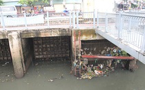 Kênh Nhiêu Lộc - Thị Nghè hứng 5 -14 tấn rác mỗi ngày