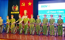 Công an Hà Tĩnh nhận 100 xe đạp đi tuần