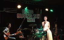 Uyên Linh ra mắt single "Đừng buông tay nhé"
