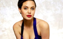 Xem ảnh cực hiếm thời thanh xuân Angelina Jolie