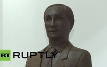 Xem clip tạc tượng Tổng thống Putin bằng sôcôla