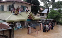 Vẫn mưa như trút ở Philippines, nhiều nơi ngập nặng