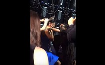 ​Hoa hậu Philippines khóc trong hậu trường sau khi đăng quang
