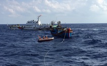 Tàu trinh sát Trung Quốc giả tàu cá vào sát biển Việt Nam nắm tình hình