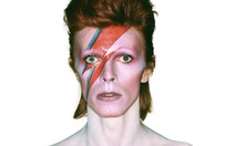 Huyền thoại David Bowie qua đời ở tuổi 69 vì ung thư