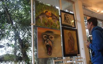Tết Bính Thân xem triển lãm tranh con khỉ