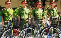 ​Cảnh sát khu vực TP.HCM lần đầu đi làm bằng xe đạp