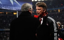 Cựu HLV Alex Ferguson bảo vệ ông Van Gaal