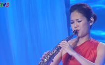 Vietnam's Got Talent: xem clip "nhảy robot", Thy Kiều thổi saxophone