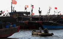 Trung Quốc cấp súng ống cho đội tàu cá trên Biển Đông