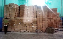 Bắt hơn 140 tấn bột mì hết hạn sử dụng, không rõ nguồn gốc