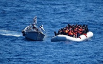 Tuần duyên Ý cứu hơn 3.000 người tị nạn trong 3 ngày