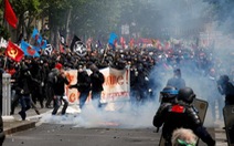 ​Biểu tình lớn ở Paris, hàng chục người bị thương 