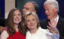 Bà Hillary Clinton đề cao tính “đoàn kết, tập thể” 