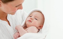 ​Trẻ sơ sinh dùng kháng sinh sớm dễ bị hen suyễn