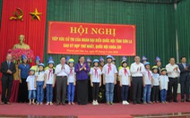 ​Honda Việt Nam trao tặng 1.000 mũ bảo hiểm cho trẻ em và người dân tỉnh Sơn La