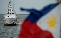 Mỹ tặng Philippines máy bay để tuần tra bãi cạn Scarborough