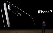 iPhone 7 bỏ cổng cắm âm thanh truyền thống, giá từ 649 USD