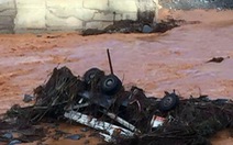 Đặc công tìm nạn nhân vụ vỡ đường dẫn thủy điện Sông Bung 2