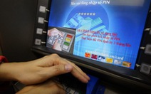 Điểm nóng 360: Vietcombank: “Khách hàng phải che tay khi nhập mật khẩu”