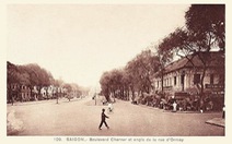 Đại lộ cà phê và phố bánh mì giữa Sài Gòn xưa