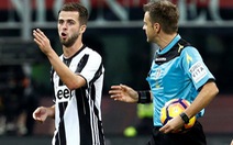 HLV Allegri phàn nàn trọng tài sau trận thua Milan