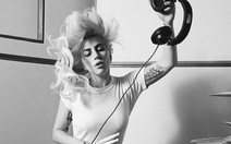 ​Lady Gaga rơi nước mắt kể chuyện đằng sau ánh hào quang