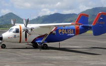​Máy bay Indonesia chở ít nhất 12 người rơi xuống biển