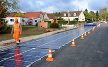 ​Khai trương con đường bằng pin mặt trời đầu tiên trên thế giới