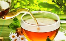 ​Uống trà thảo dược giúp hạ huyết áp