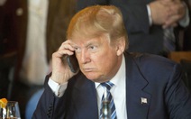 Tổng thống Mỹ Donald Trump đang xài điện thoại gì?