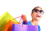 Lên mạng mua sắm, người Sài Gòn kỹ tính hơn Hà Nội