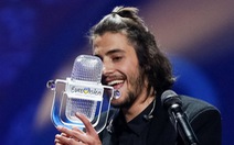 ​Ca sĩ mắc bệnh tim thắng giải Eurovision 2017