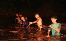 Nước nguồn cuốn mất tích ba học sinh ở Quảng Ngãi