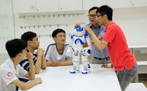 Trải nghiệm lớp học robot NAO