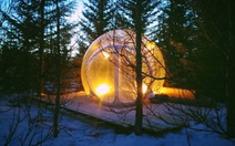 Ngắm cực quang từ căn phòng 'bong bóng' độc đáo ở Iceland