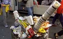 ​Vancouver sẽ xem xét cấm cốc, túi nhựa và hộp xốp đựng thực phẩm