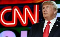 'Đấm thục mạng' CNN: tổng thống Trump đã tính kỹ?