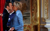 ​Tổng thống Pháp bị phản ứng khi muốn ‘chính danh’ cho vợ