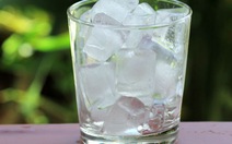 Lạm dụng nước đá và kem lạnh không tốt cho sức khỏe