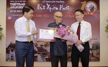 ​Nhà văn hóa Hữu Ngọc nhận Giải thưởng lớn Vì tình yêu Hà Nội