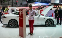 CEO Tesla hứa cải tiến mẫu xe điện cho 'ngon lành' hơn