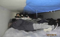 Mỹ giải cứu 60 người nhập cư trong thùng lạnh xe tải