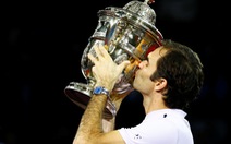 Federer đoạt danh hiệu thứ 7 trong năm